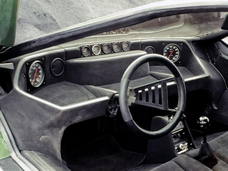 Интерьер Alfa Romeo Carabo Concept (750.33.109) 1968 года  (фото 6 из 82)